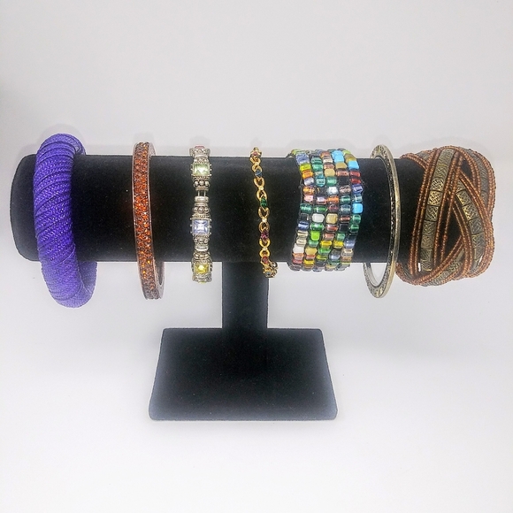 7 Piece Bracelet Grab Bag! - Picture 1 of 3